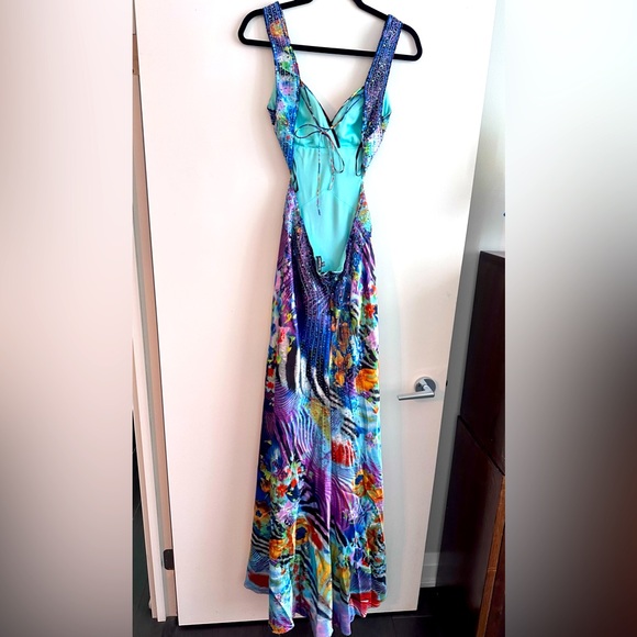 Beautiful party dress. Size 5/6 (small or sx). - Picture 3 of 5